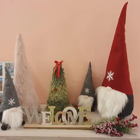 Uno Sguardo Sulla Sacra Apartman