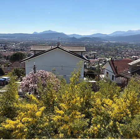 Un Balcone Sulla Valle Di Susa, Fiori E Frutti Lejlighed Almese