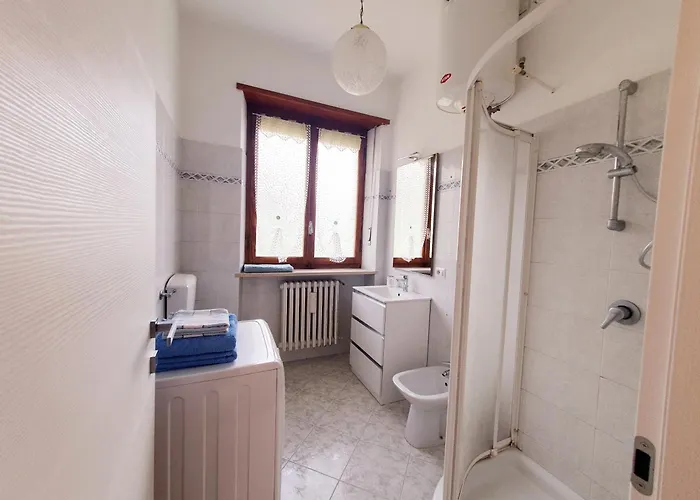 Uno Sguardo Sulla Sacra Appartement