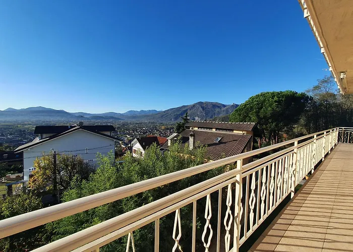 Uno Sguardo Sulla Sacra *