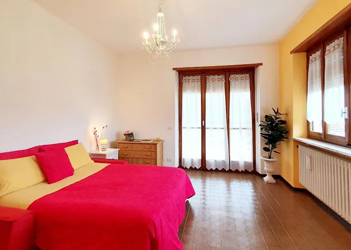 Uno Sguardo Sulla Sacra *